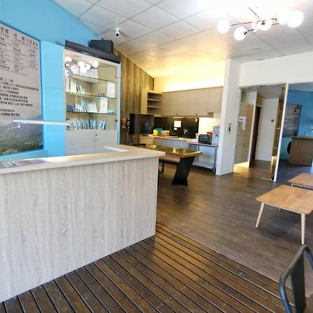 Good Mood Backpacker Hotel Kenting Bagian luar foto