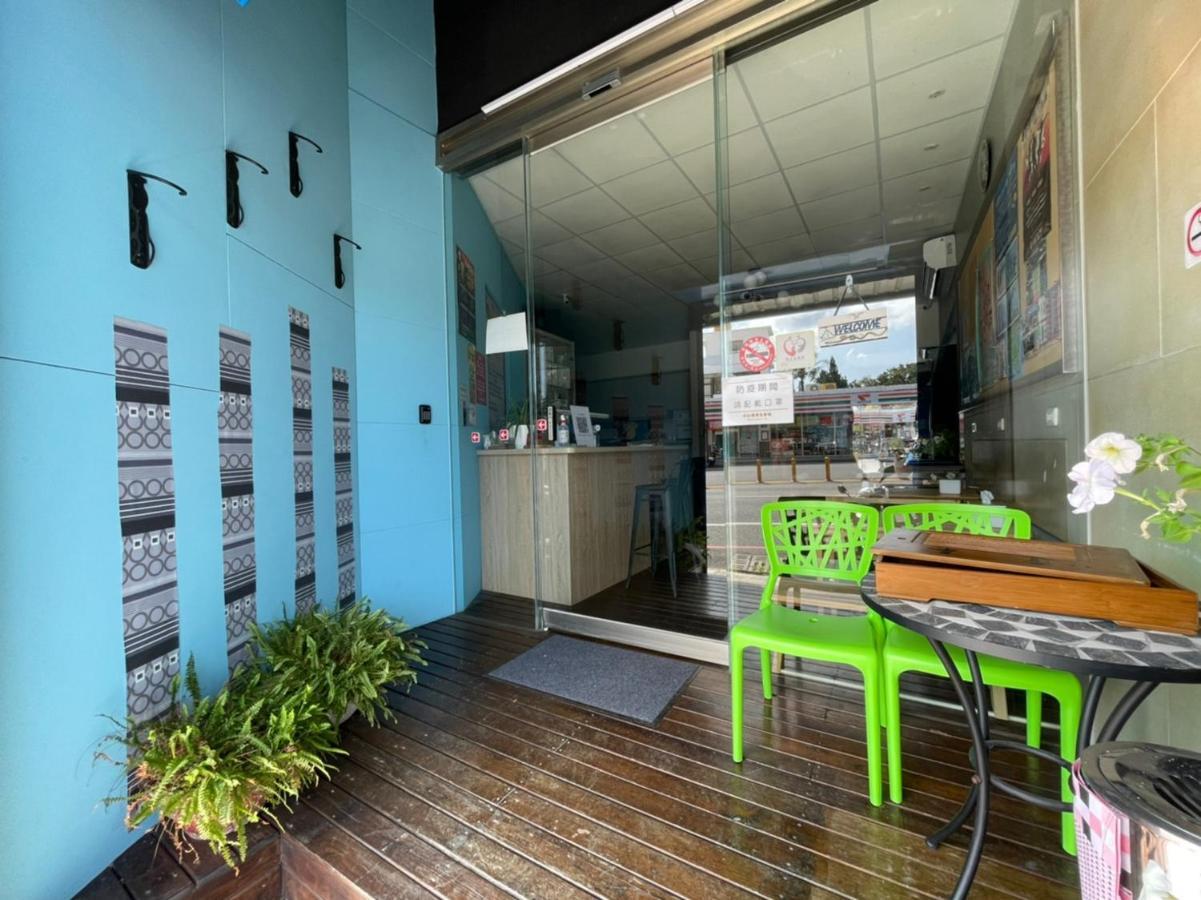 Good Mood Backpacker Hotel Kenting Bagian luar foto